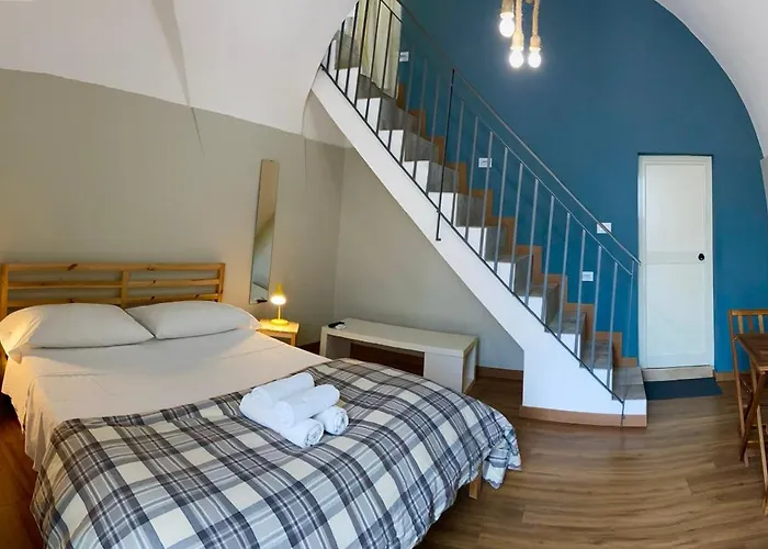 Annette Rooms